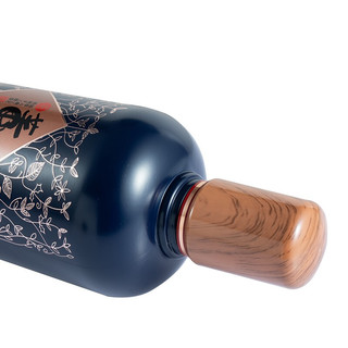 創(chuàng)意酒包裝設(shè)計國密暢享董香型白酒單瓶裝產(chǎn)品包裝設(shè)計欣賞(圖6)